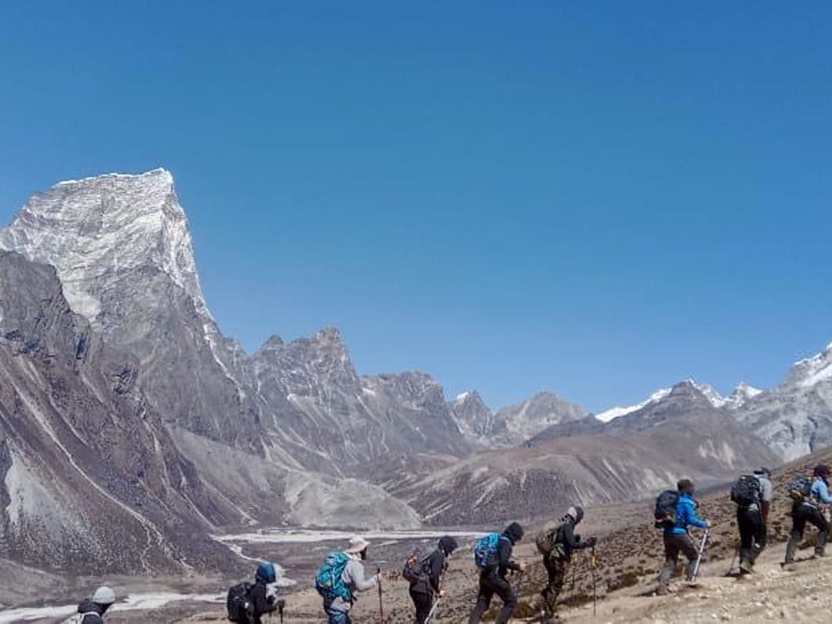 everest base campt temperature