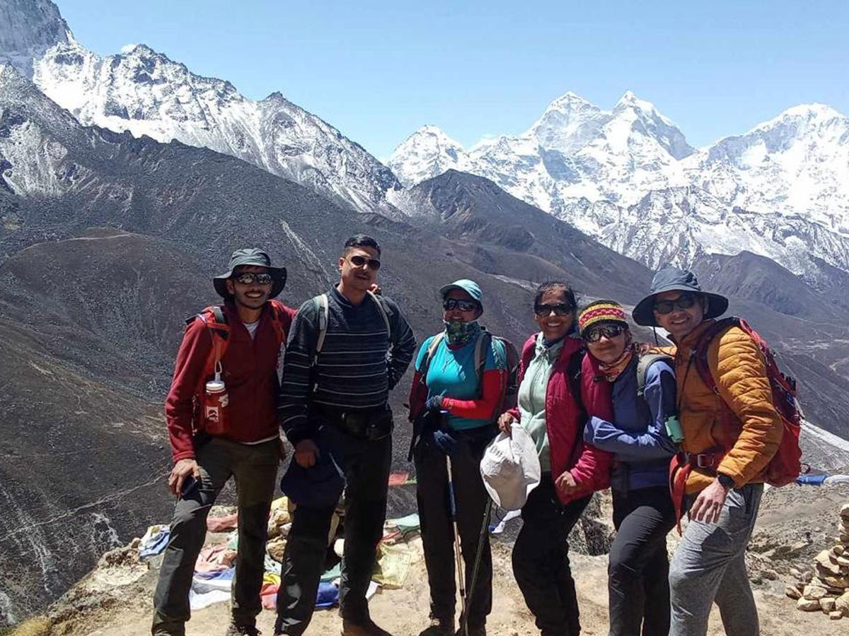 trekking to everest region during winter