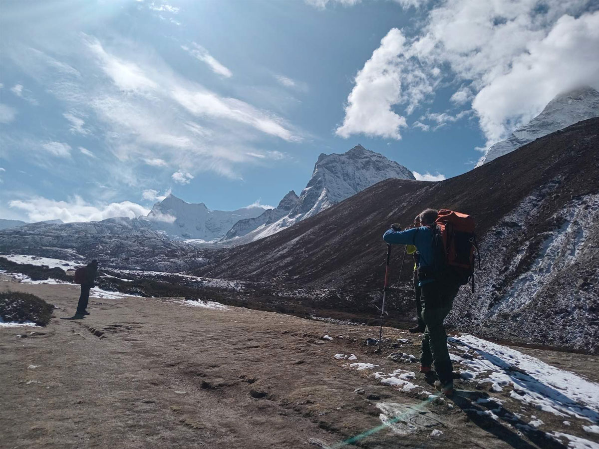 hike to everest base camp