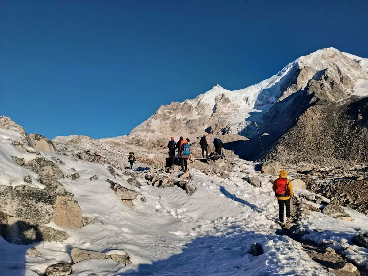Larkya La Pass Trek