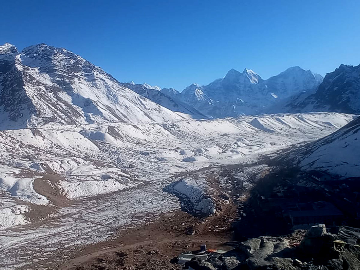 everest view along route